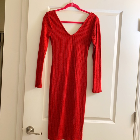Fashion Nova Midi Dress Red - Picture 4 of 6